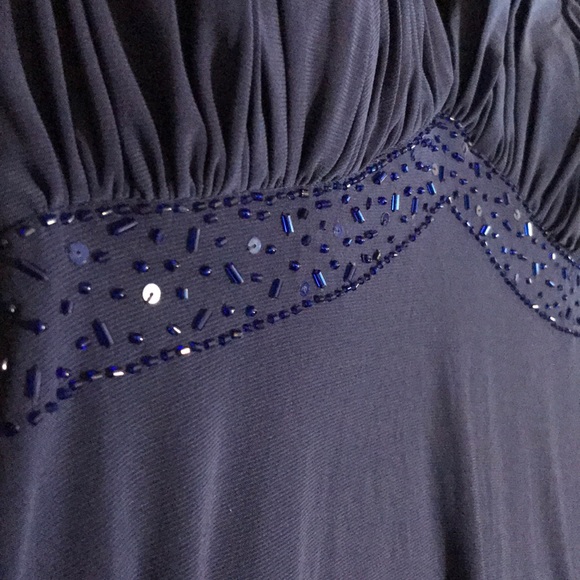 Dress - Picture 1 of 12